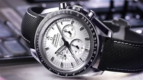 omega speedmaster apollo 13 silver snoopy replica|omega apollo 13 50th anniversary.